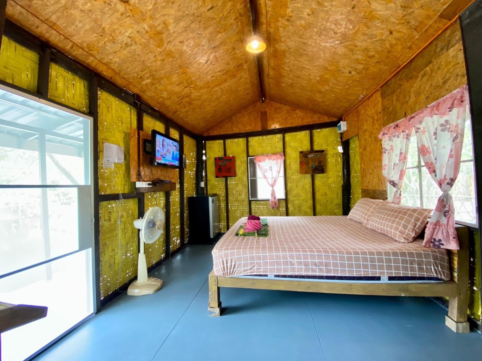 Hotel Numpu Baandin Sam Roi Yot Exterior foto